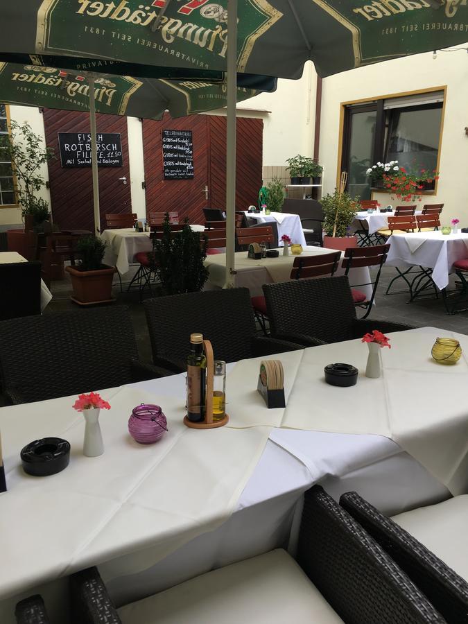Zum Lowen Hotel Weiterstadt Eksteriør billede